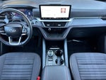 2025 Explorer Thumbnail 5