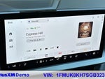 2025 Explorer Thumbnail 23