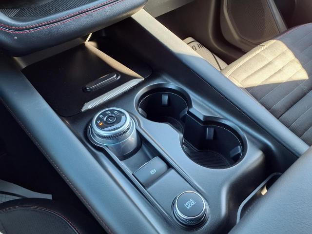 2025 Ford Explorer - $38,500