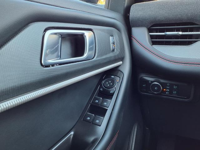 2025 Ford Explorer - $38,500