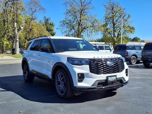2025 Ford Explorer - $38,500