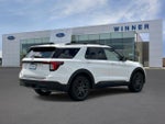2025 Explorer Thumbnail 4