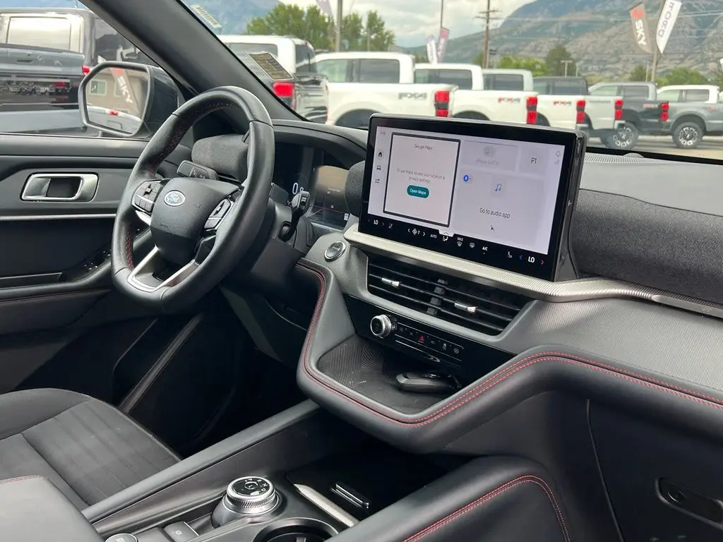 2025 Ford Explorer - $36,900