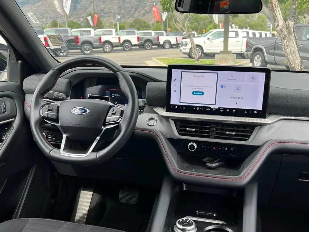 2025 Ford Explorer - $36,900