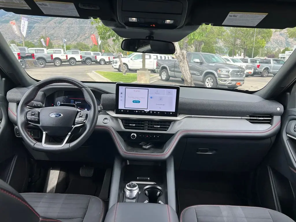 2025 Ford Explorer - $36,900