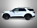 2025 Explorer Thumbnail 8