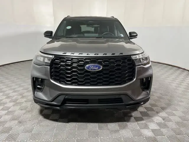 2026 Ford Explorer - $40,599