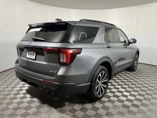 2026 Ford Explorer - $40,599