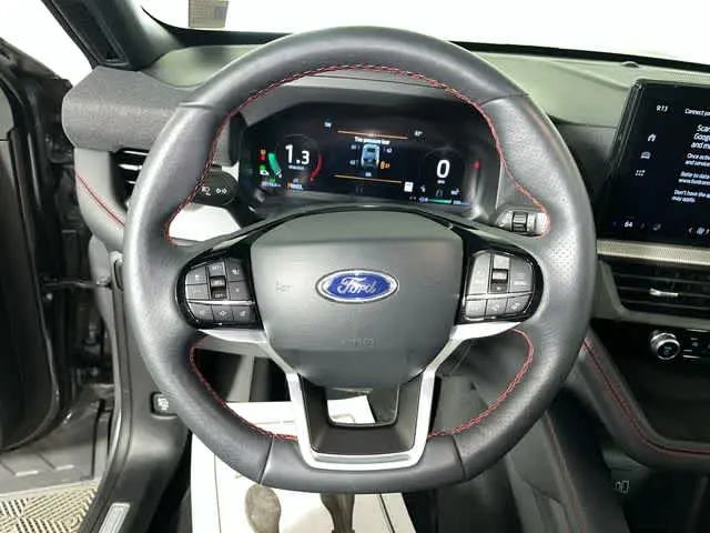 2026 Ford Explorer - $40,599