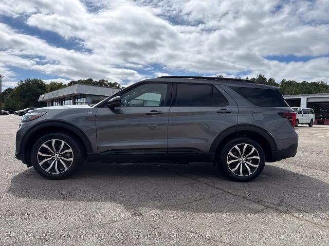 2026 Ford Explorer - $35,999
