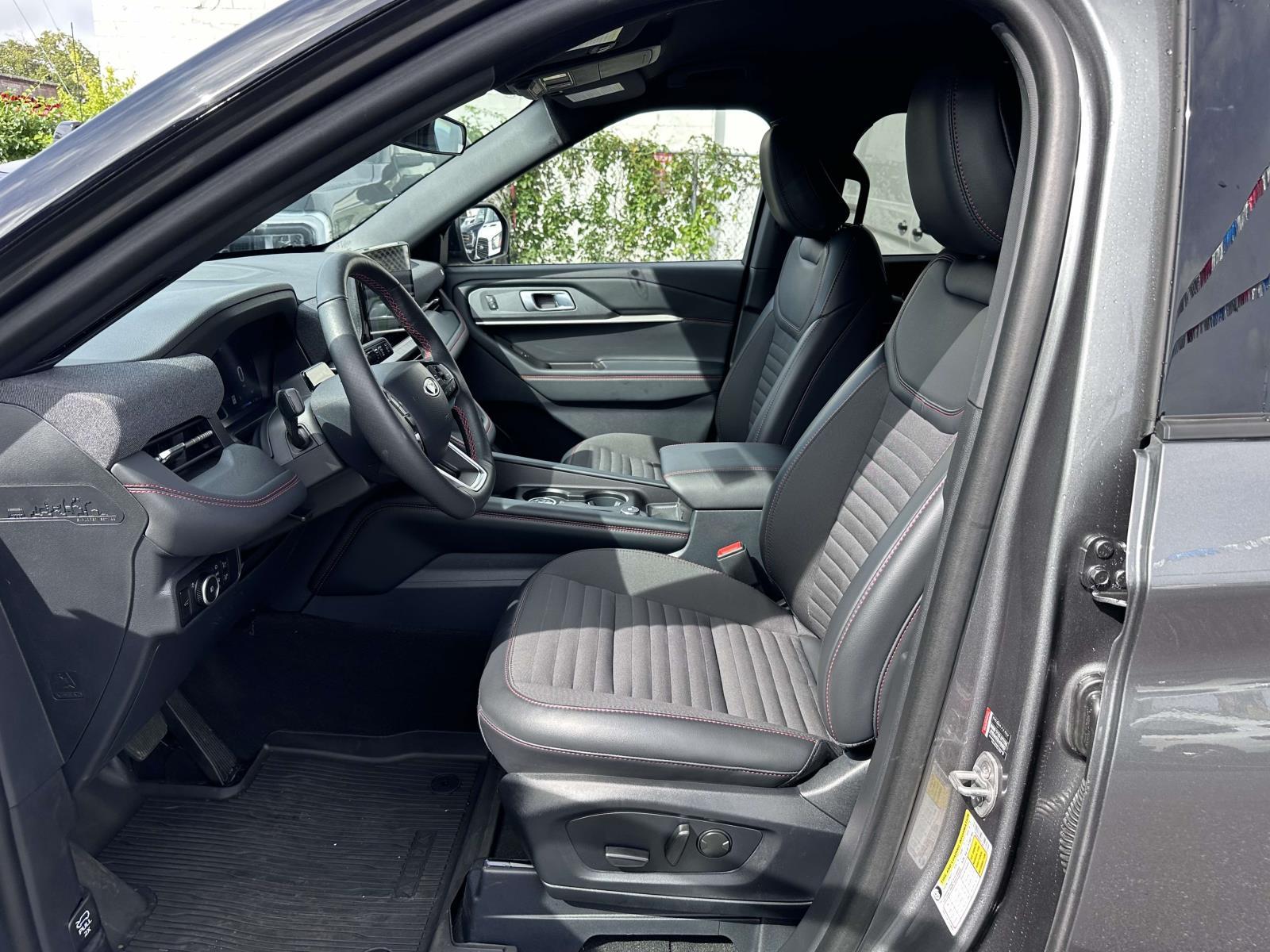 2026 Ford Explorer - $43,989