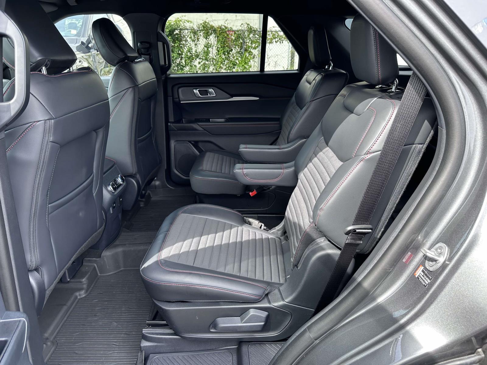 2026 Ford Explorer - $43,989