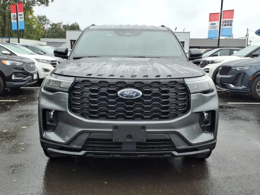 2026 Ford Explorer - $44,987