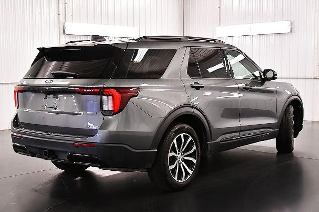 2026 Ford Explorer - $42,998