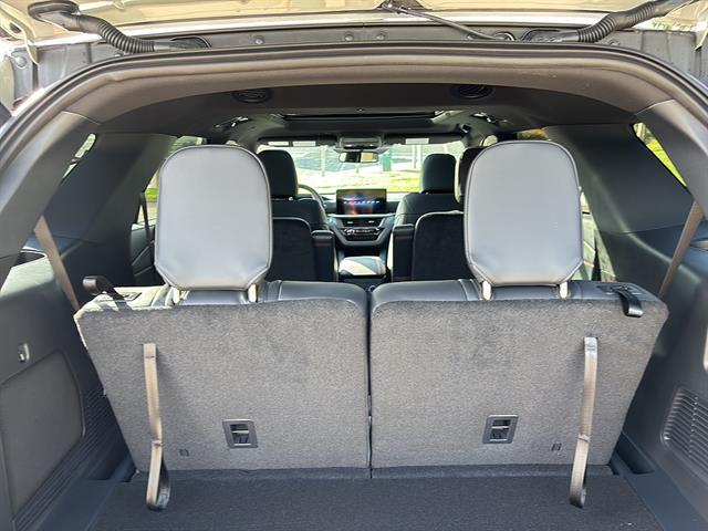 2027 Ford Explorer - $53,980