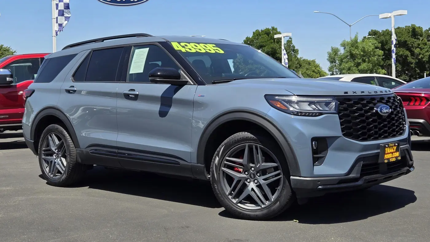 Preowned 2025 Ford Explorer ST-Line for Sale