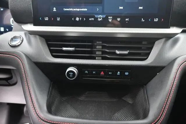 2025 Ford Explorer - $39,625