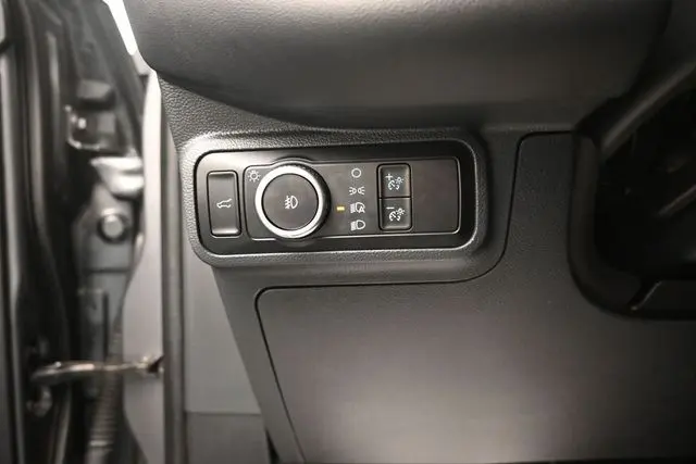 2025 Ford Explorer - $39,625