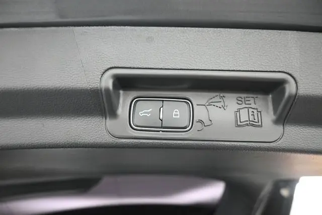 2025 Ford Explorer - $39,625