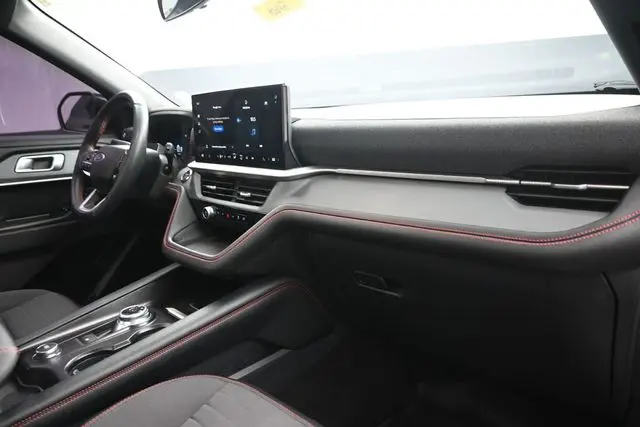 2025 Ford Explorer - $39,625
