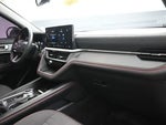 2025 Explorer Thumbnail 32