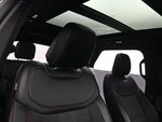 2025 Explorer Thumbnail 33
