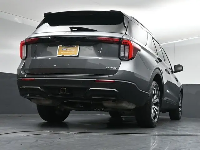 2025 Ford Explorer - $39,625
