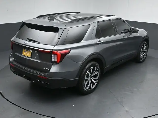 2025 Ford Explorer - $39,625