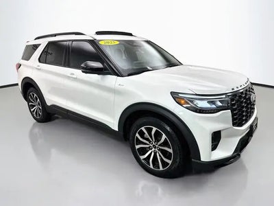 2025 Ford Explorer AWD St-Line 4DR SUV