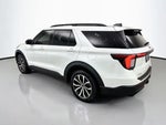 2025 Explorer Thumbnail 4