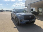 2025 Explorer Thumbnail 2