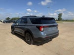 2025 Explorer Thumbnail 5