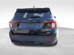 2025 Explorer Thumbnail 16