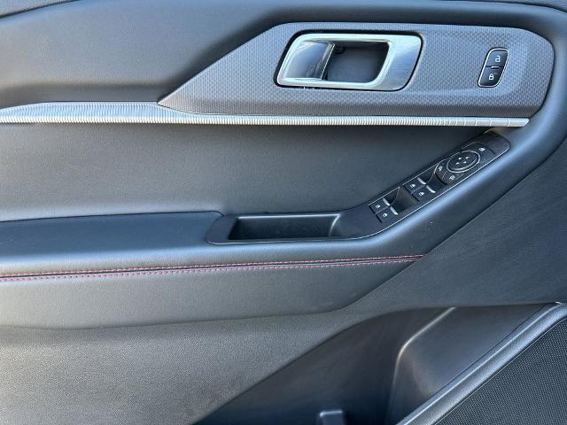 2025 Ford Explorer - $40,905
