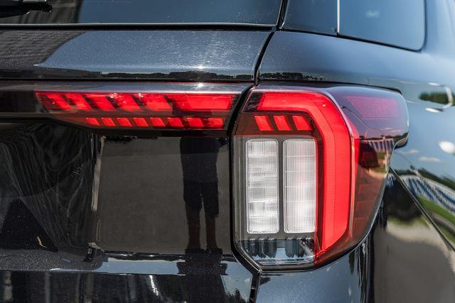 2026 Ford Explorer - $37,600