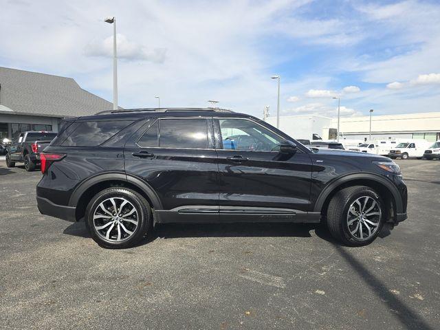 2026 Ford Explorer - $39,562