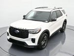 2025 Explorer Thumbnail 31