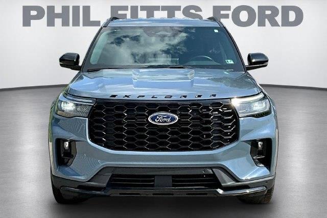 2025 Ford Explorer - $36,900