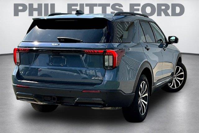 2025 Ford Explorer - $36,900