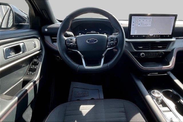 2025 Ford Explorer - $36,900