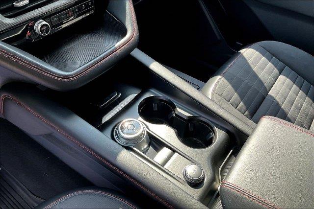 2025 Ford Explorer - $36,900