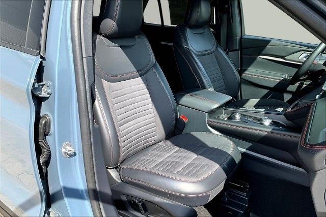 2025 Ford Explorer - $36,900