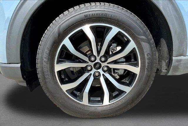 2025 Ford Explorer - $36,900