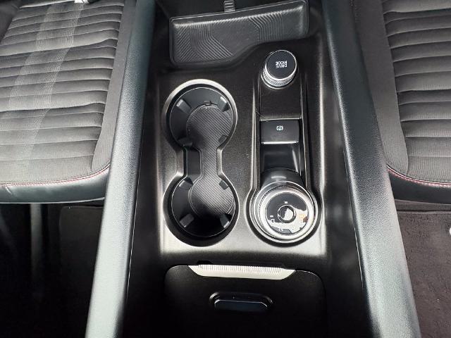 2025 Ford Explorer - $37,999