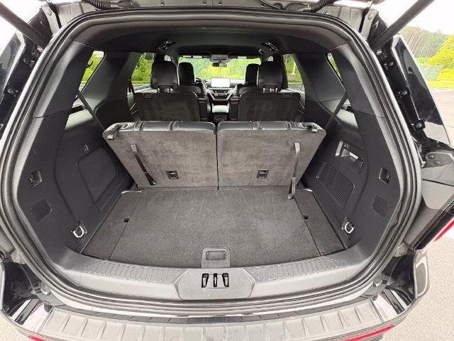 2025 Ford Explorer - $37,999