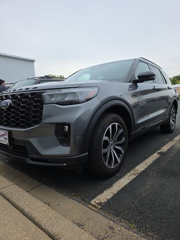 2025 Ford Explorer - $35,987