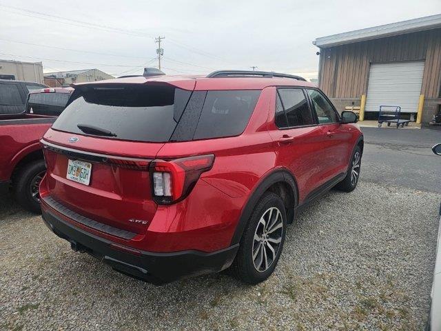 2025 Ford Explorer - $35,988