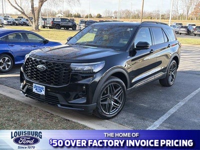 2025 Ford Explorer AWD St-Line 4DR SUV