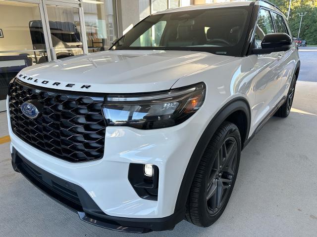2025 Ford Explorer - $41,701