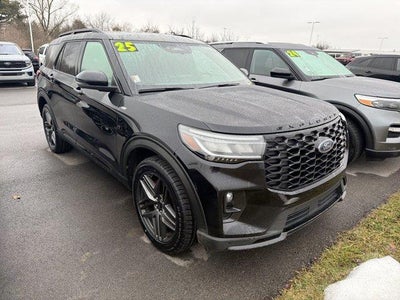 2025 Ford Explorer AWD St-Line 4DR SUV